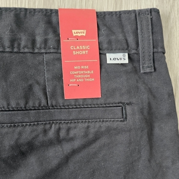 Levi's | Classic cotton blend black mid rise shorts | WMS 32 NWT - Picture 8 of 8